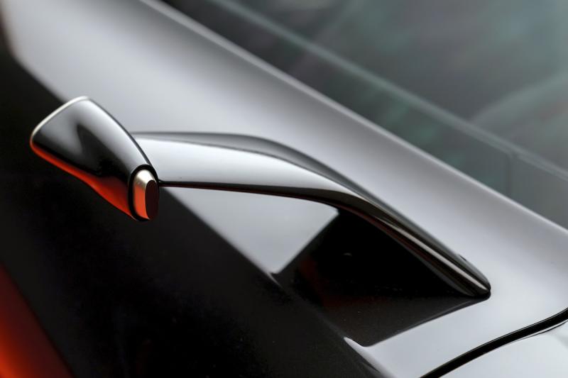 Aston Martin Lagonda | les photos officielles depuis le salon de Genève